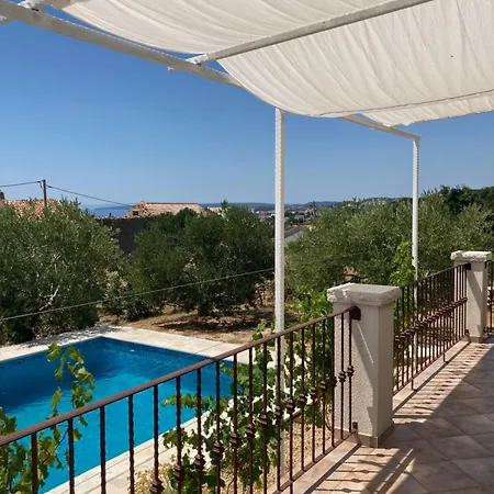 Апартаменты Karmen