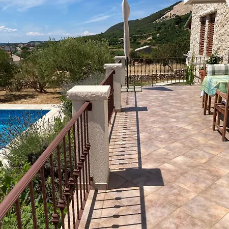 Апартаменты Karmen *