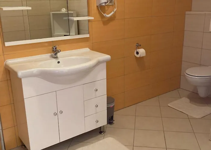 Karmen Appartement *