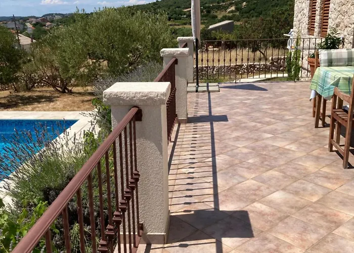 Appartement Karmen *