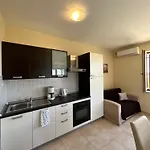 Appartement Karmen *